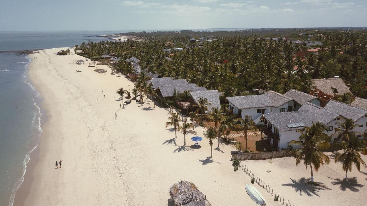 Ap. Peixe Boi Pe Na Areia Com Vista Frontal E Total Para O Mar Barra Grande  Buitenkant foto
